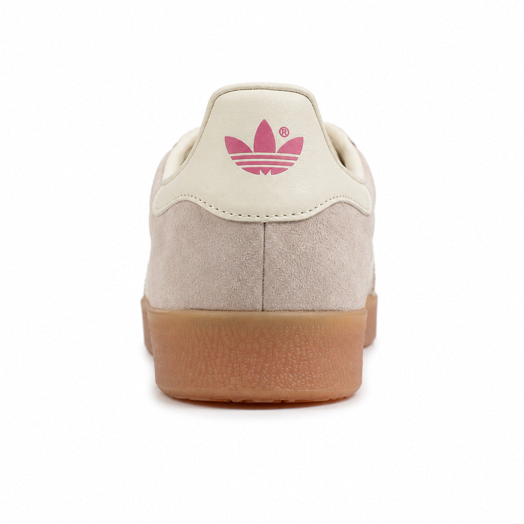 Adidas Gazelle ante malva detalle talón crema trefoil rosa