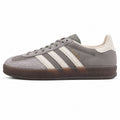 Adidas Gazelle Bold ante gris crema bouclé suela gum lateral izquierda