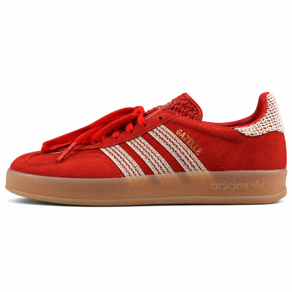 Adidas Gazelle Bold ante rojo encaje crema suela gum lateral izquierda