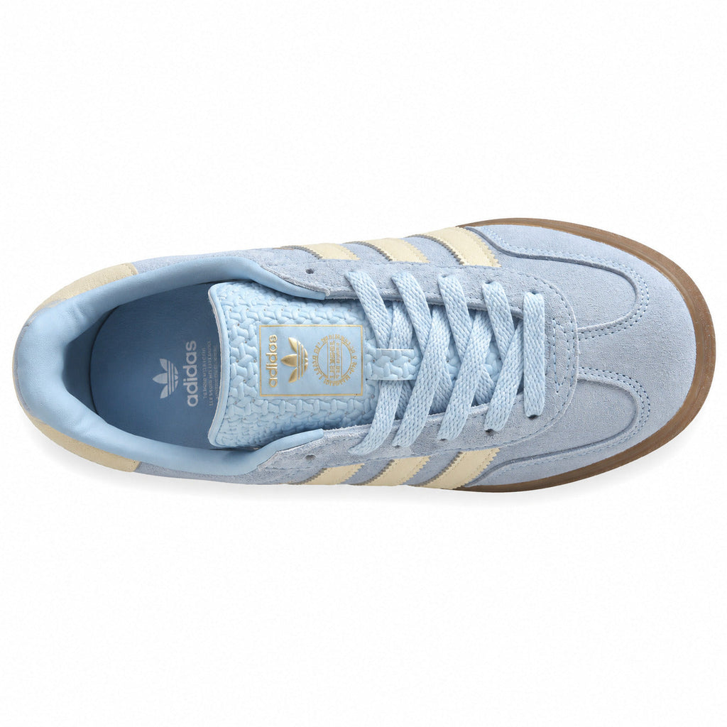 Adidas Gazelle Indoor azul cielo crema vista superior cordones