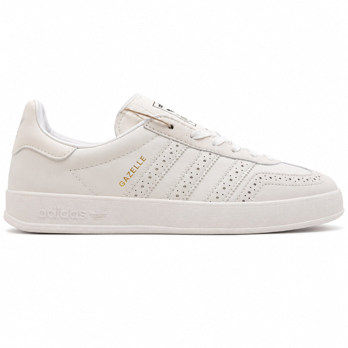 Adidas Gazelle Indoor triple blanco cuero perforado lateral derecha