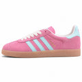 Adidas Gazelle rosa azul cielo lateral izquierda suela goma