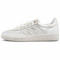 Adidas Handball Spezial plateado crema charol vista lateral derecha