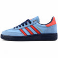Adidas Handball Spezial x CP Company azul rojo marino lateral izquierdo