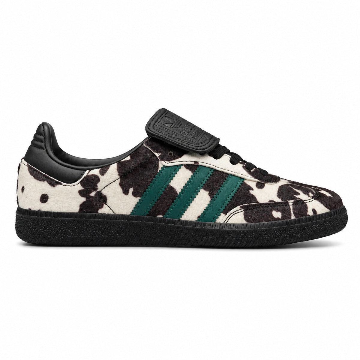 Adidas Samba LT x Stüssy estampado vaca verde negro lateral derecho