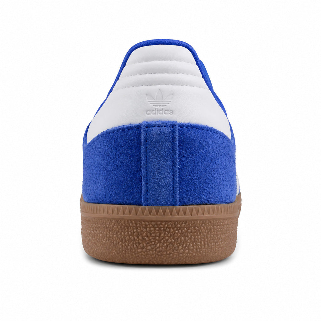 Adidas Samba OG azul blanco detalle talón Trefoil suela goma