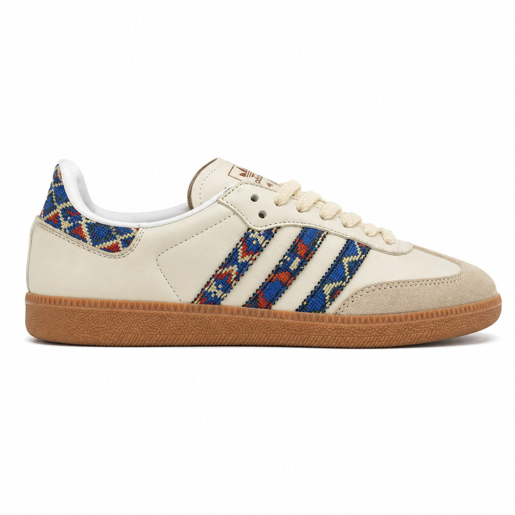 Adidas Samba OG crema bandas tapiz azul marino perfil derecho