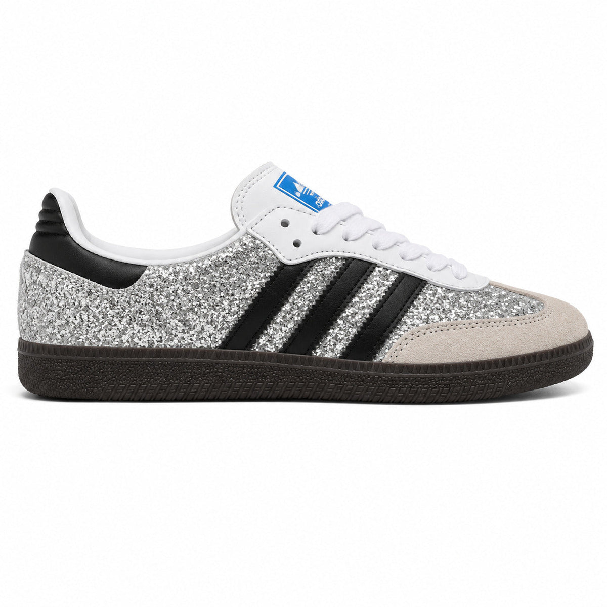 Adidas Samba OG purpurina plateada bandas negras suela negra perfil derecho