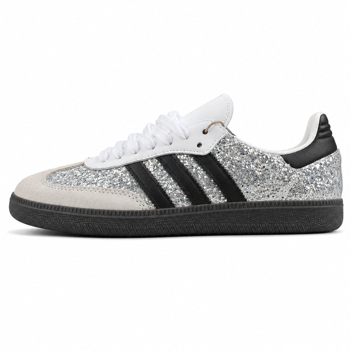 Adidas Samba OG purpurina plateada bandas negras suela negra perfil izquierdo