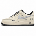 Nike Air Force 1 07 x Stussy beige negro carbon lateral izquierda