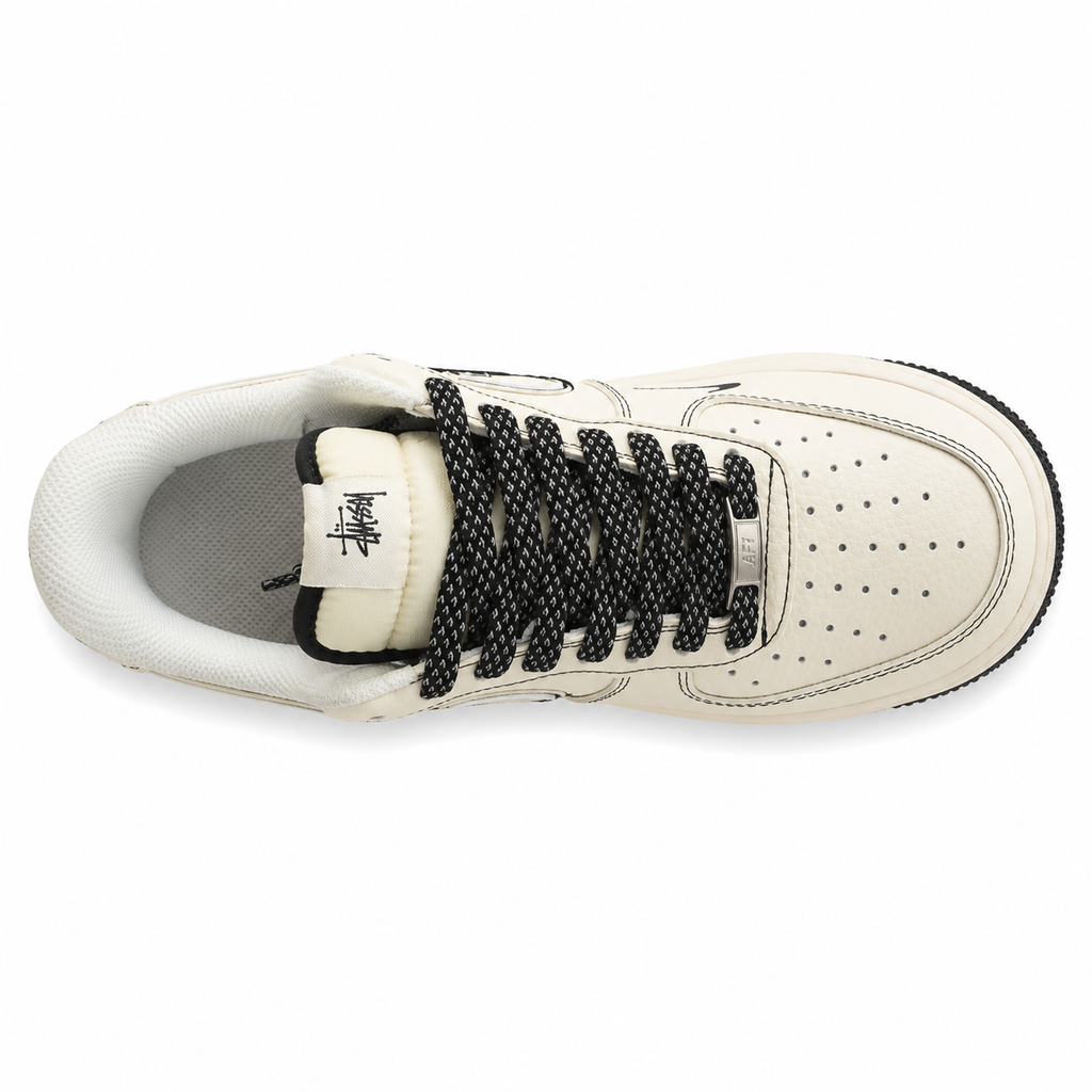 Nike Air Force 1 07 x Stussy crema negro vista superior plantilla