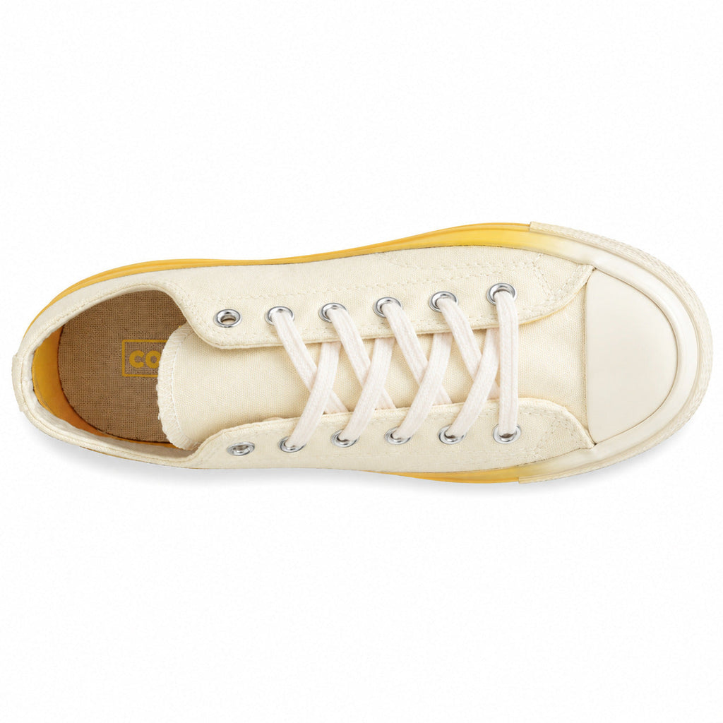 Converse Chuck 70 Low beige amarillo vista superior cordones
