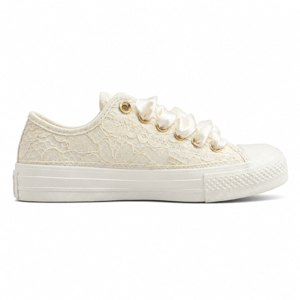 Converse Chuck 70 Low encaje crudo dorado cordones satén lateral derecha
