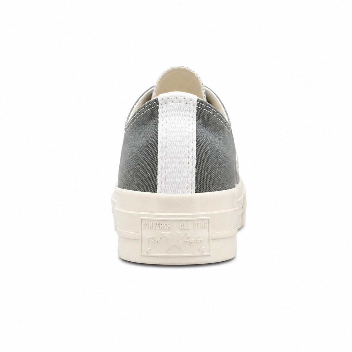Converse CTAS 70 Low Platform x Comme des Garçons Play gris negro detalle talón