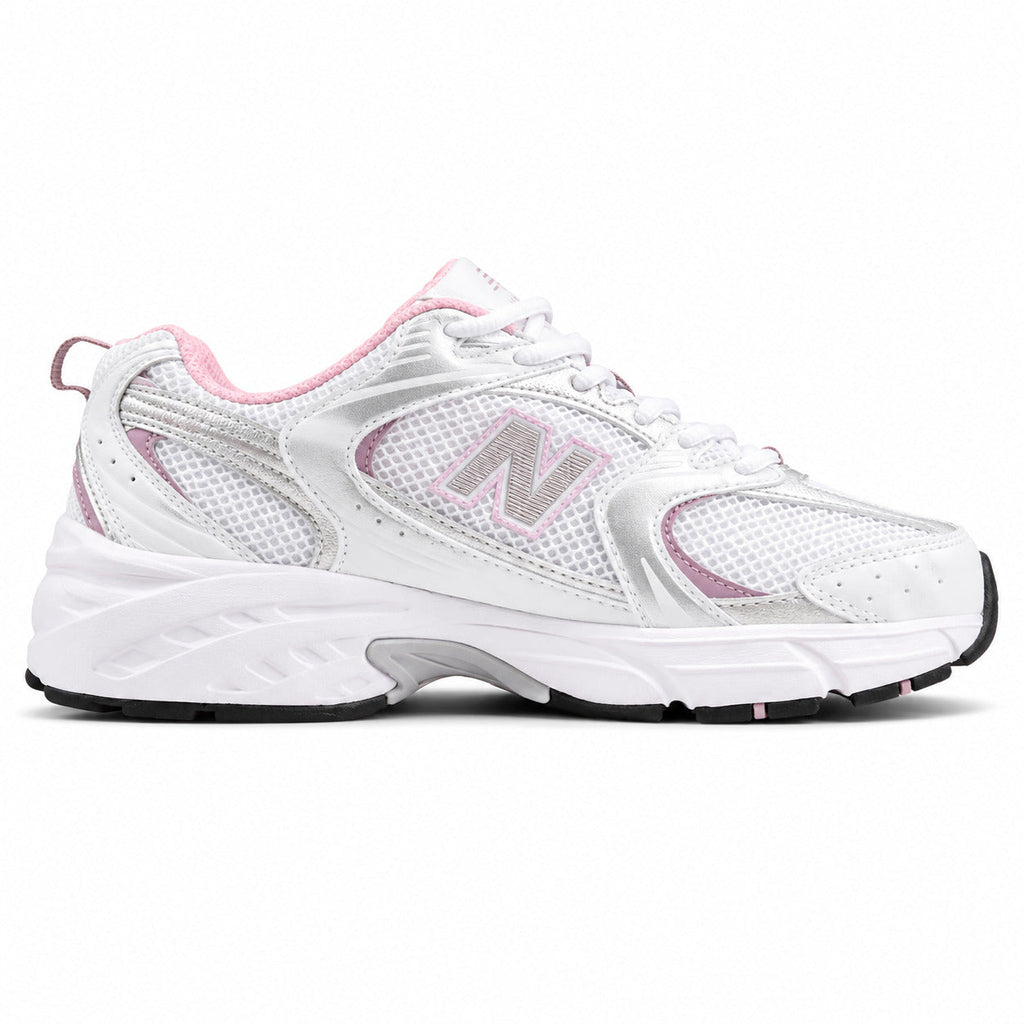 New Balance 530 blanco plata rosa vista lateral derecha
