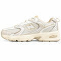 New Balance 530 crema y beige mesh y cuero, lateral exterior
