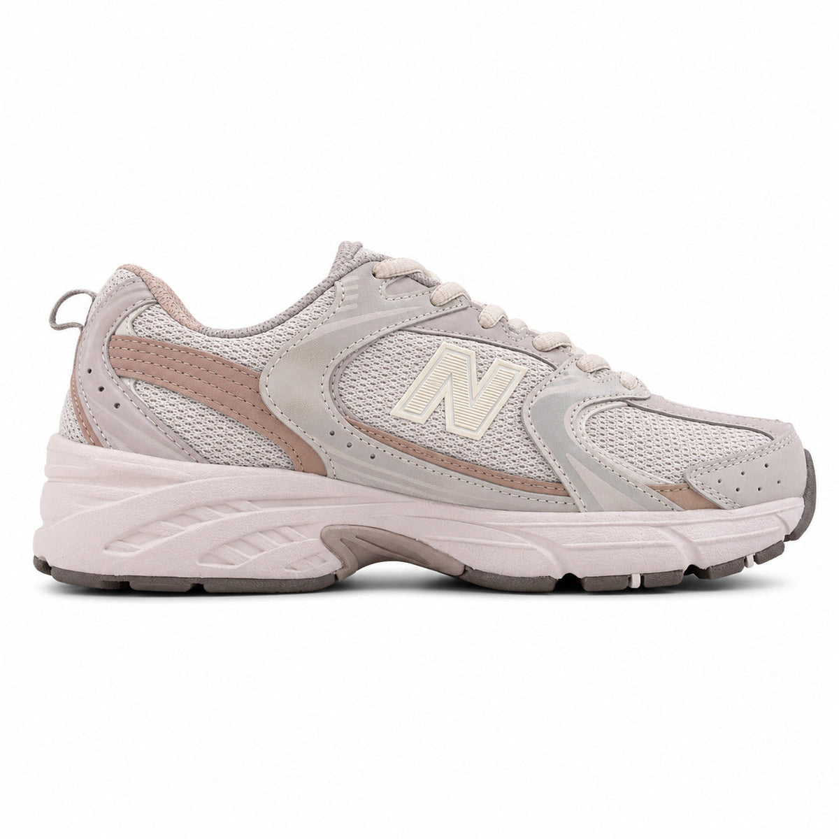 New Balance 530 gris arena y rosa polvo mesh y cuero, lateral interior
