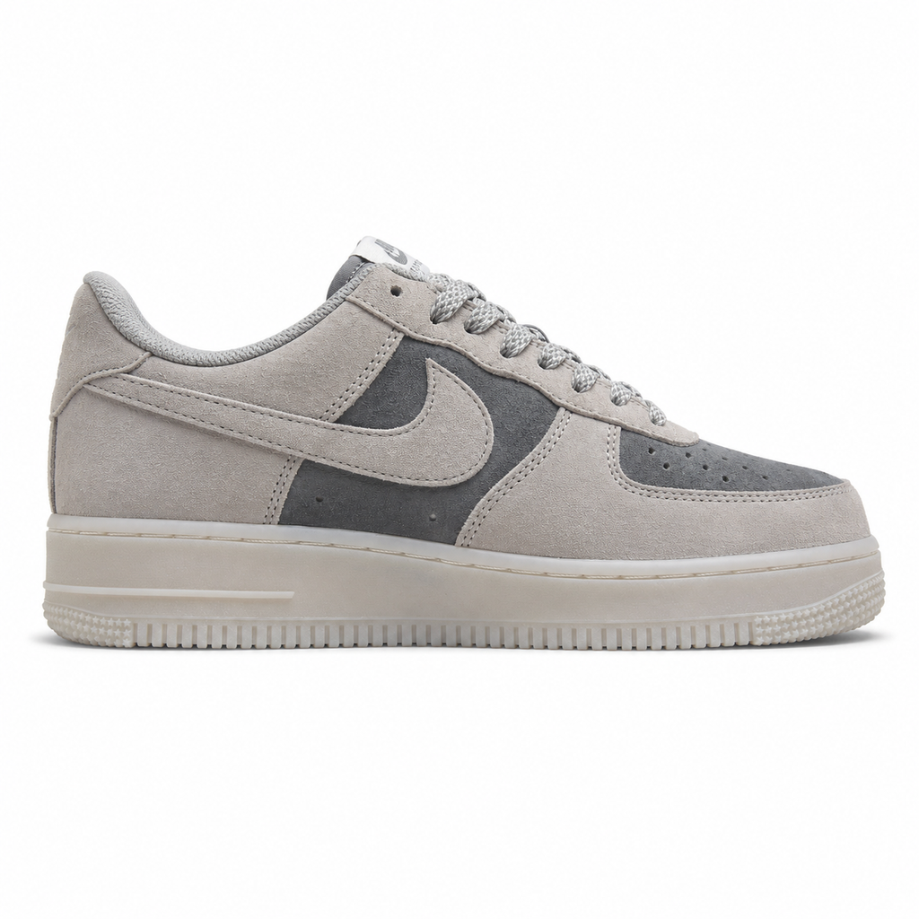 Nike Air Force 1 07 gris claro wolf grey suede lateral derecha