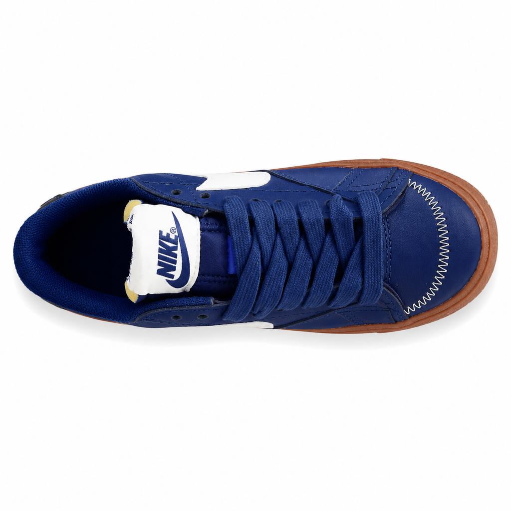 Nike Blazer Low 77 azul marino blanco gum vista superior