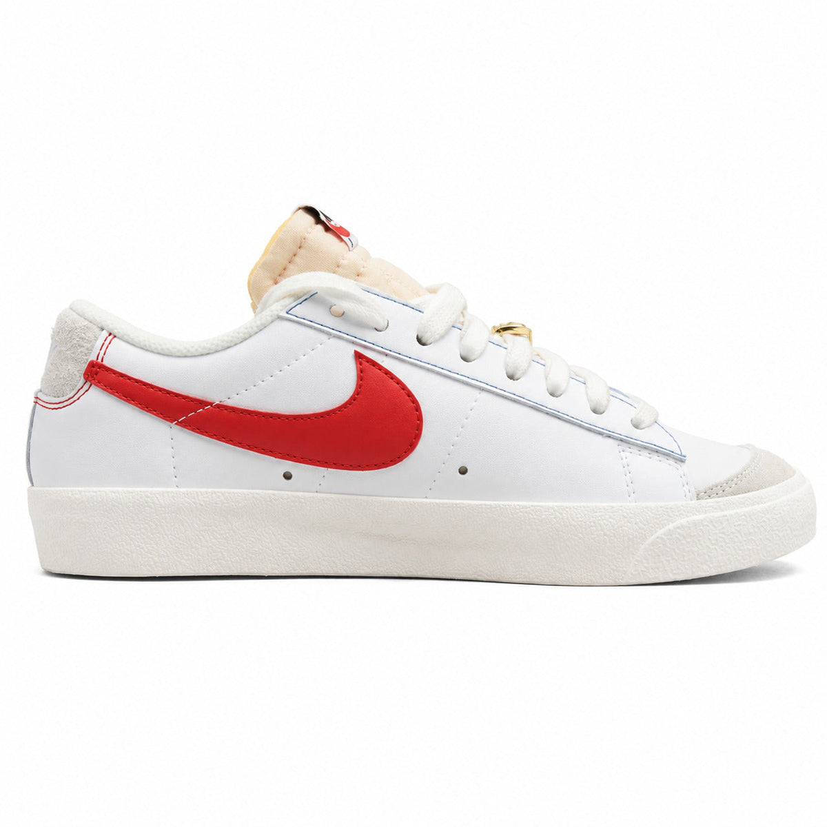 Nike Blazer Low 77 blanco dorado rojo lateral derecha