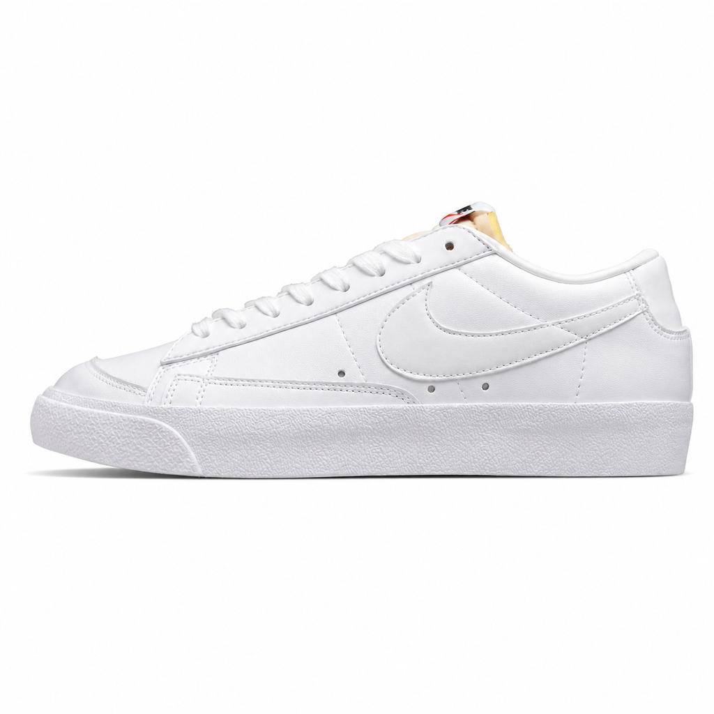 Nike Blazer Low 77 blanco lateral izquierda