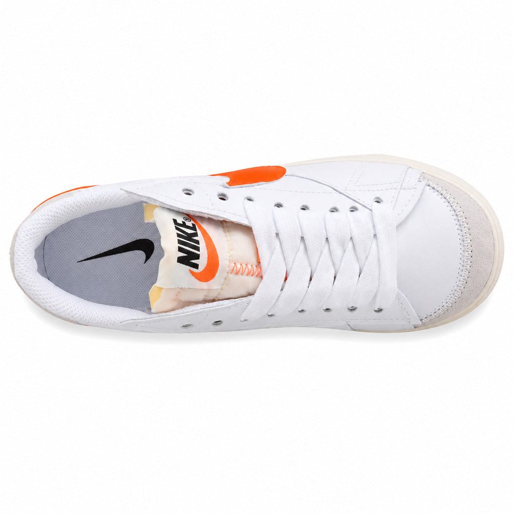 Nike Blazer Low 77 blanco naranja vista superior