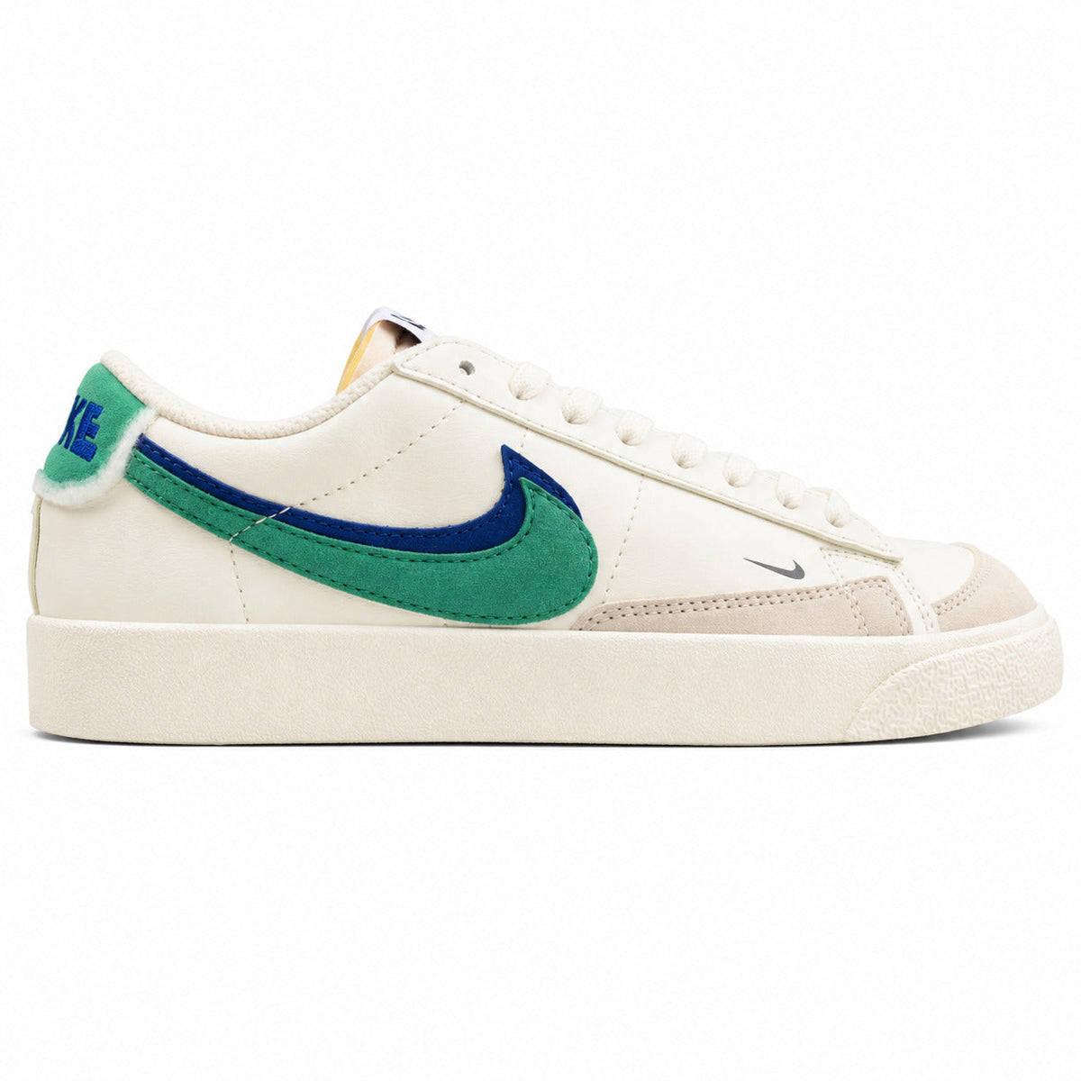 Nike Blazer Low 77 crema verde azul marino lateral derecha