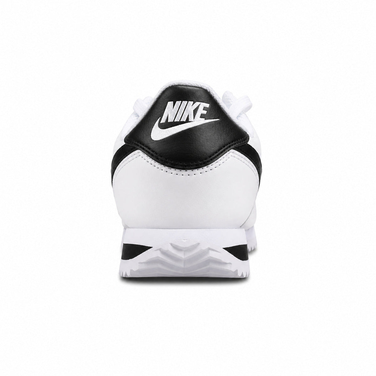 Nike Cortez blanco negro detalle talón