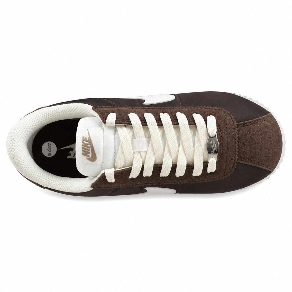 Nike Cortez marrón ante blanco vista superior
