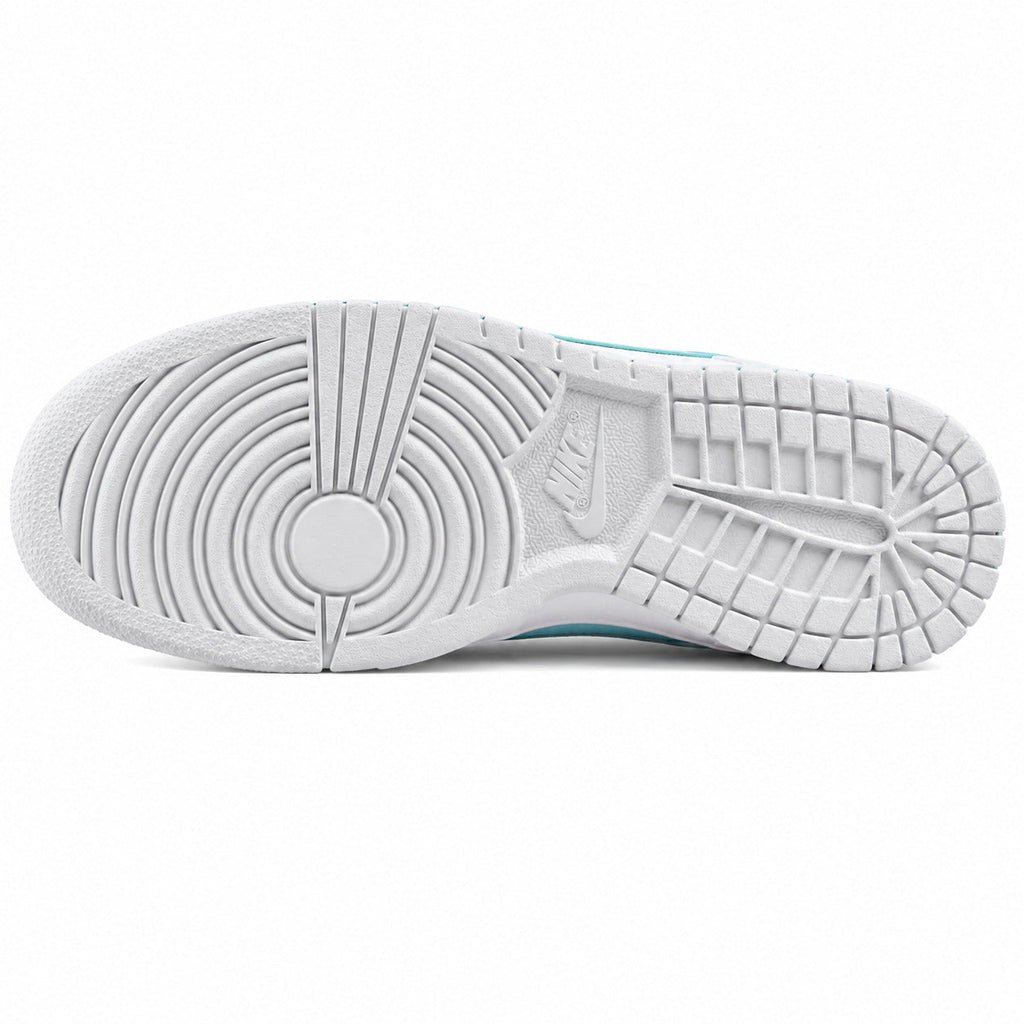 Nike Dunk Low azul celeste rosa pastel suela blanca