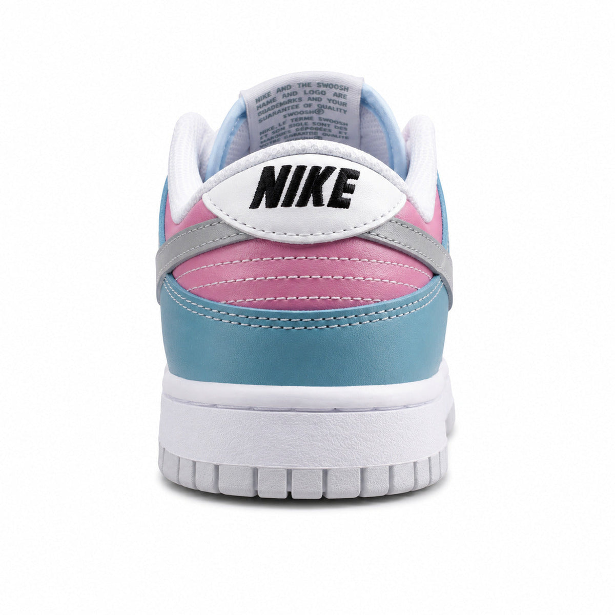 Nike Dunk Low azul celeste rosa pastel detalle talón