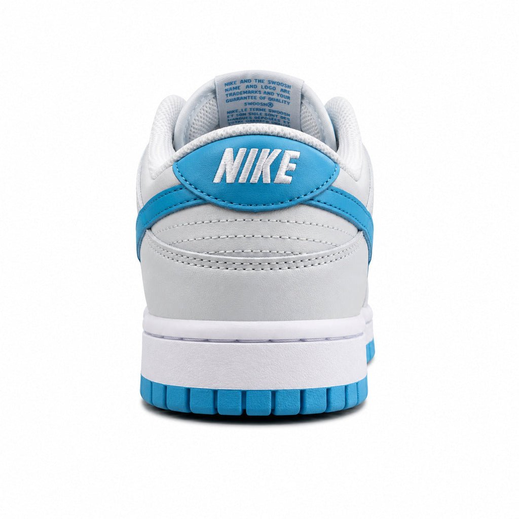 Nike Dunk Low gris humo azul cielo detalle talón