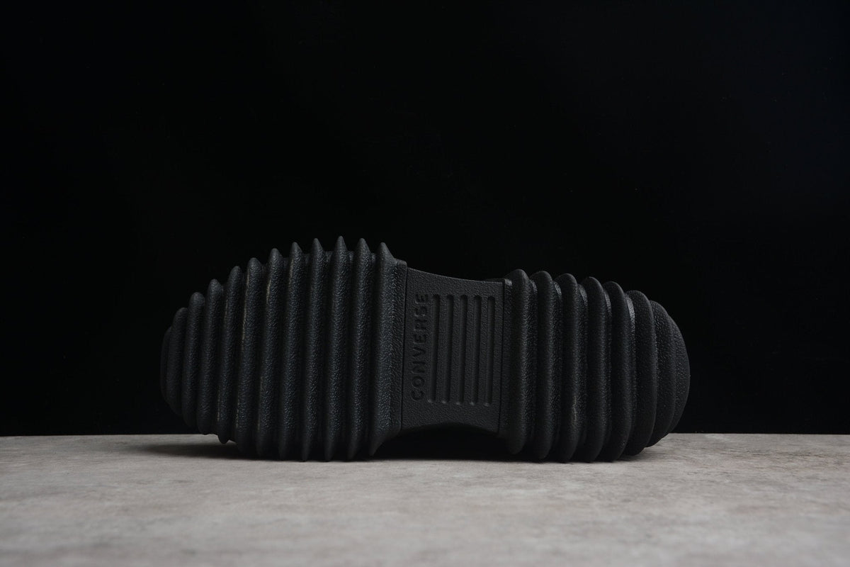 Essenza Rosa Run Star Motion HI Triple Black | zapatillas Essenza Rosa